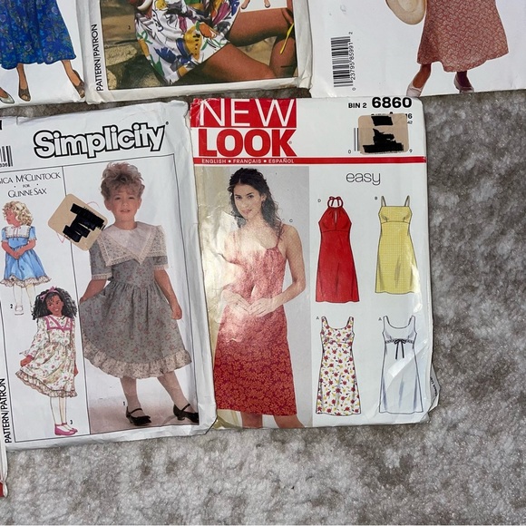 set of 8 clothing patterns for women & children make your own clothes - Picture 8 of 8